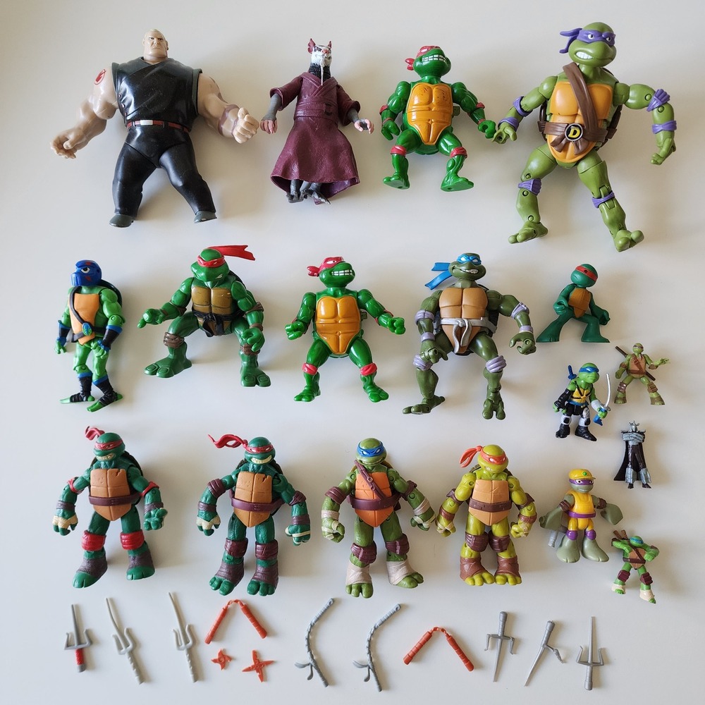 Teenage Mutant Ninja Turtles Action Figure Lot Splinter Hun Mixed Accessories